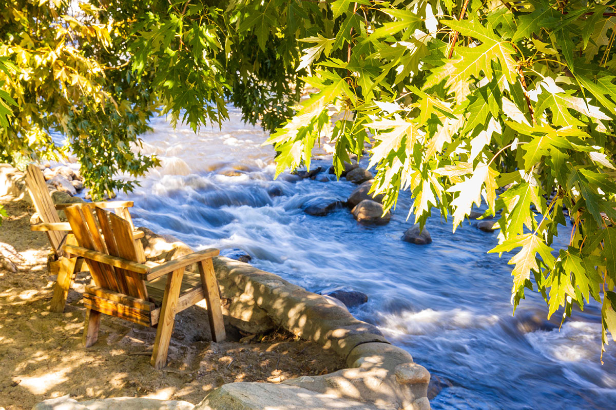 MoonShine Trailer on Kern River