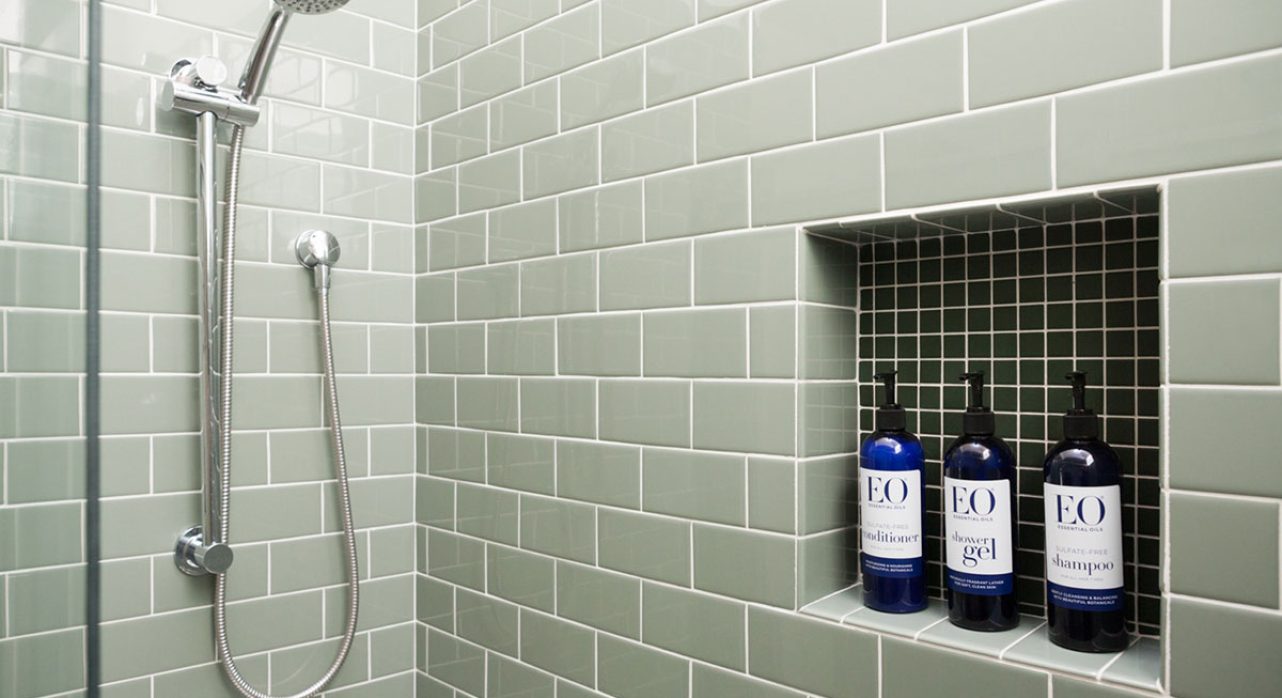 12-Big-View_Guest-Bathroom