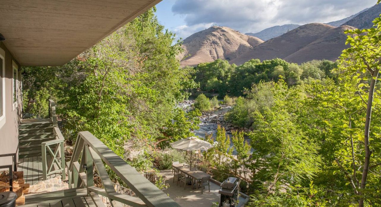 26-Big-View_Riverfront