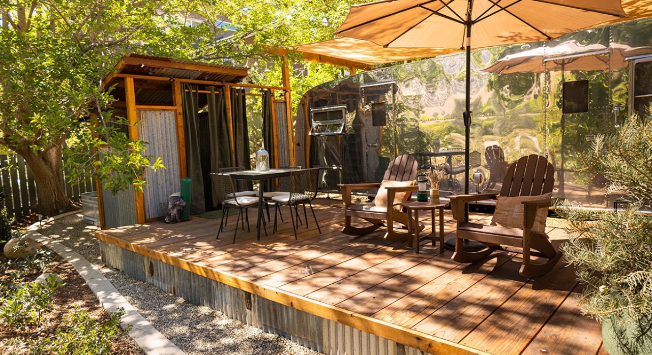 7-MoonShine_Upper-Deck