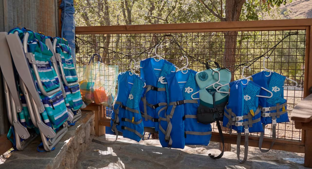 Outdoor equipment provided for Overlook Cabin guests use 2