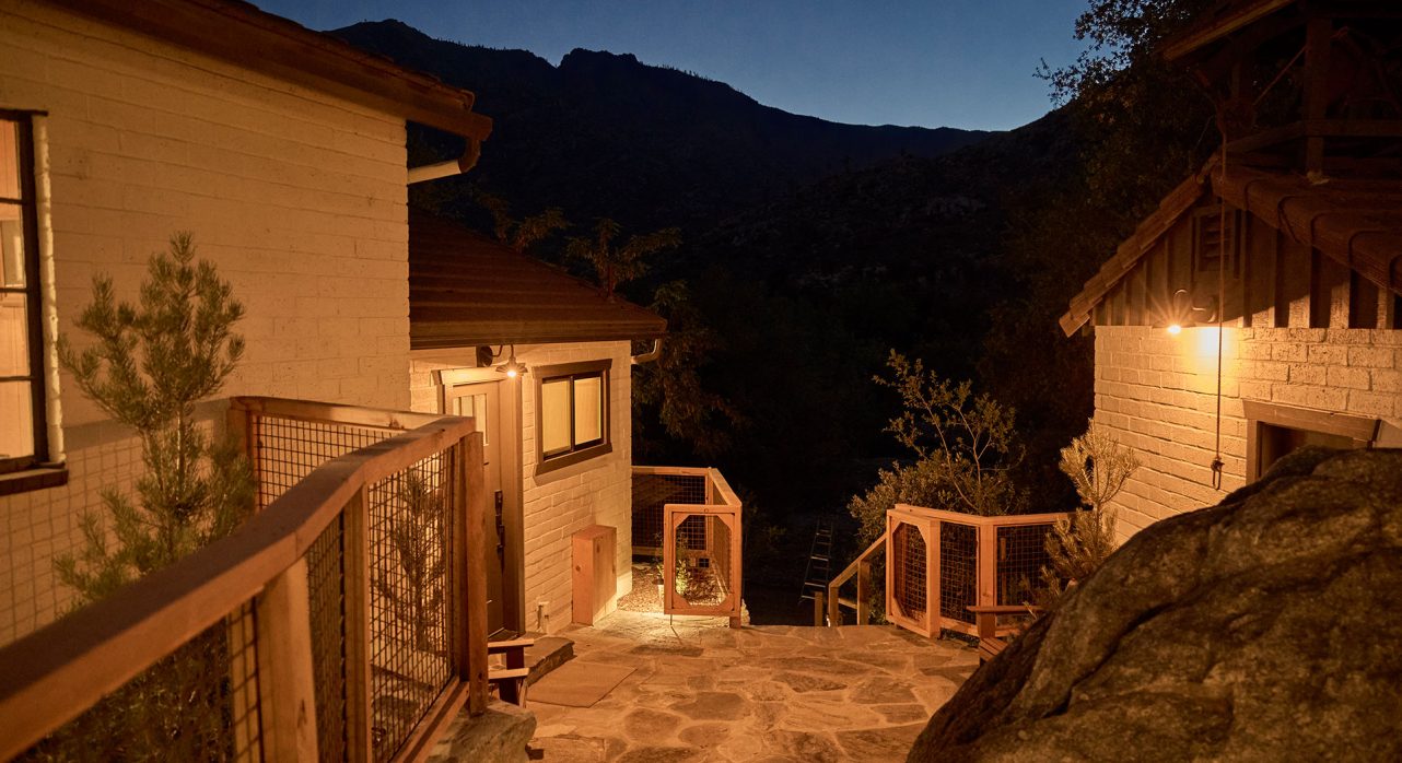 The-Meander-Courtyard