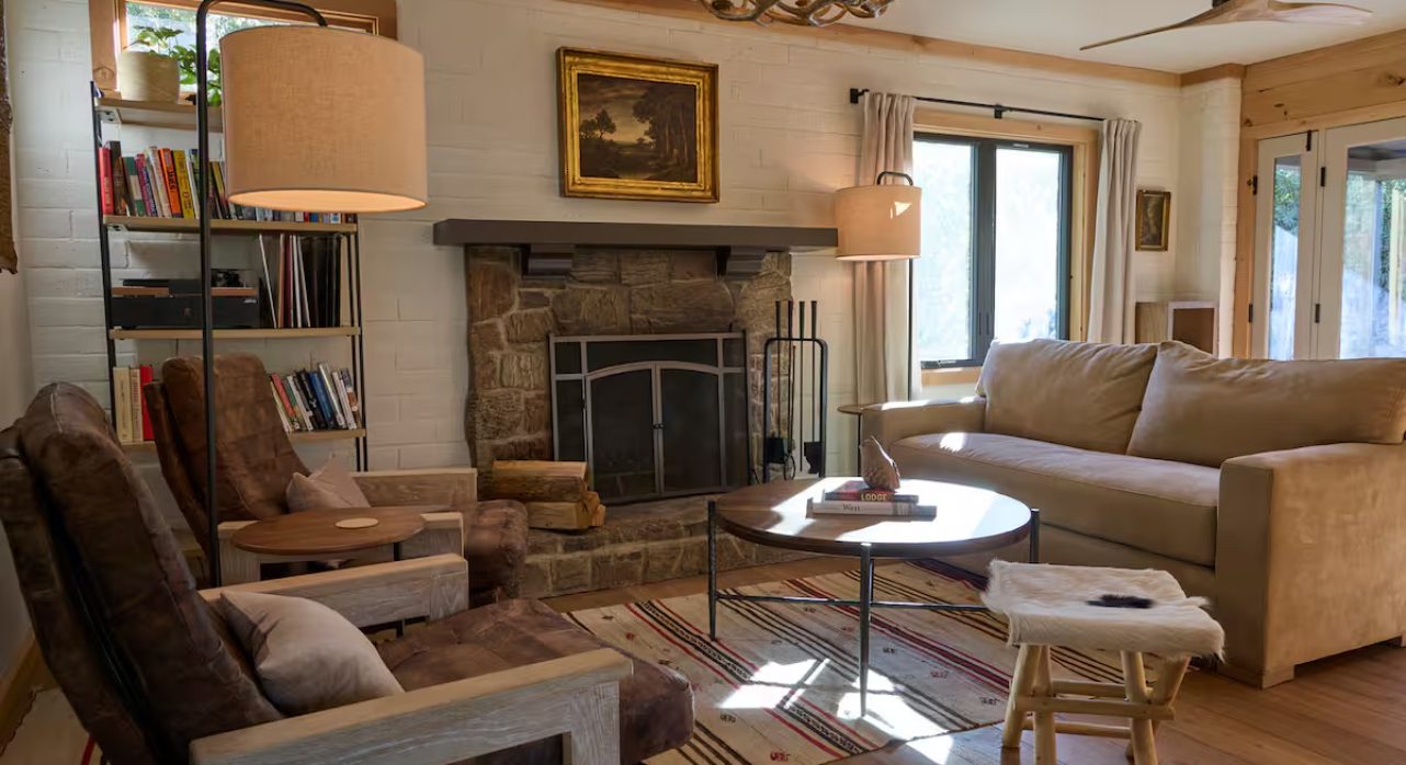 living-room-overlook